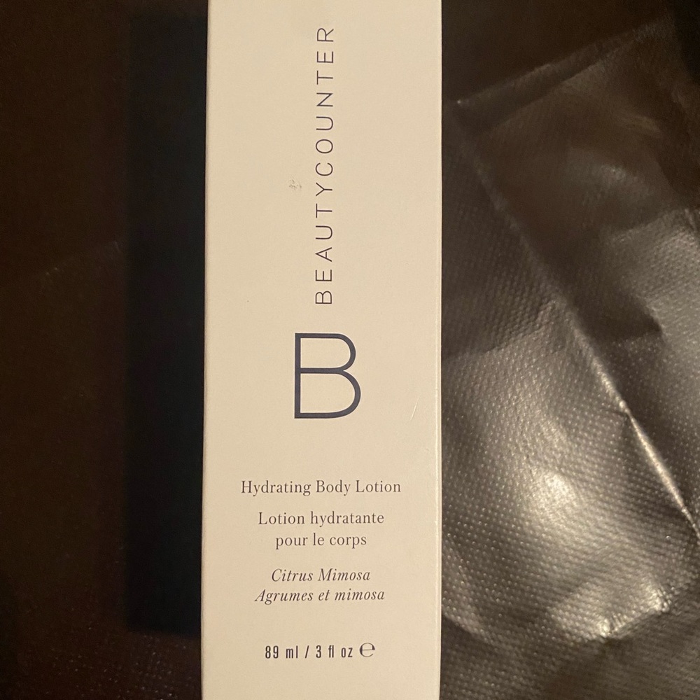 Beautycounter hydrating body lotion